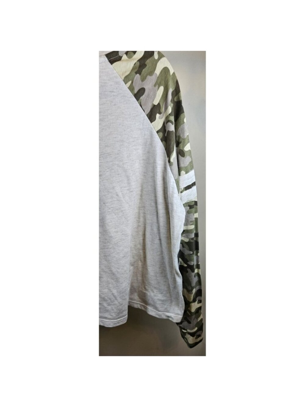 Colosseum " United We Stand"  Camouflage Long Sleeve Top- Women's Size X-Large - Picture 10 of 13